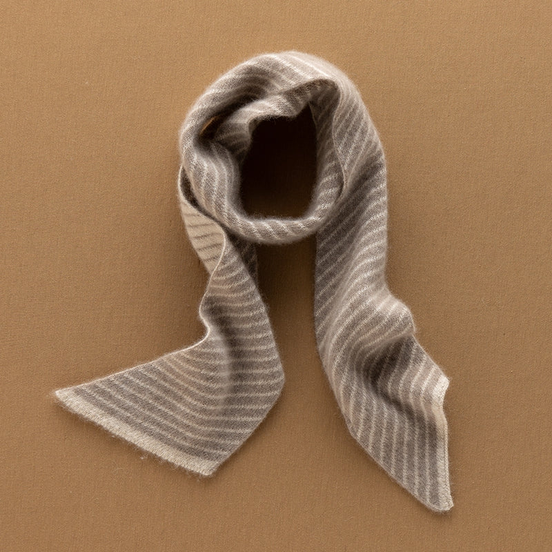 100% Goat Cashmere Knitted Scarf - Image 10