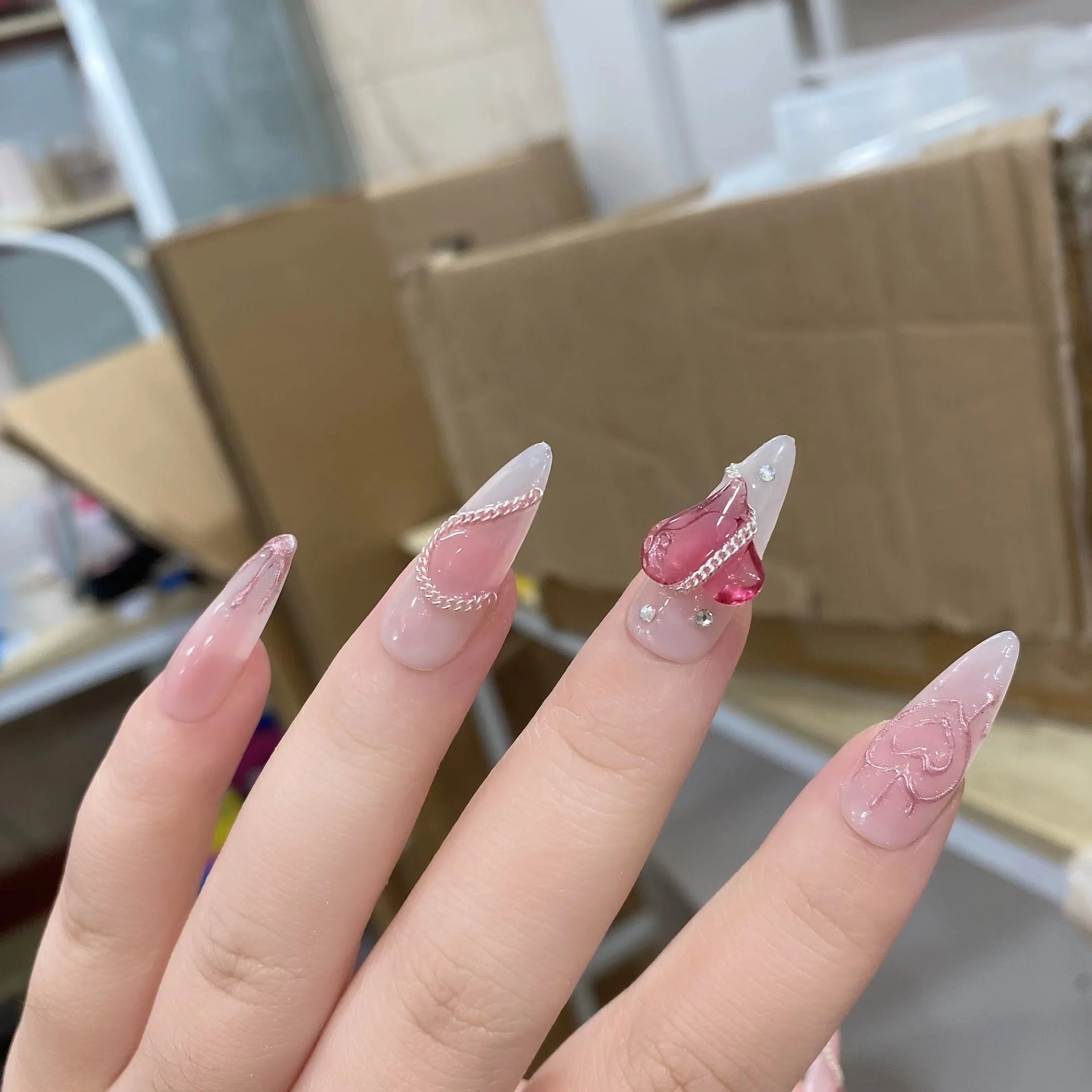 Can Be Taken With Sweet Love Netflix Wear Nail Lazy Nail Piece - Image 5
