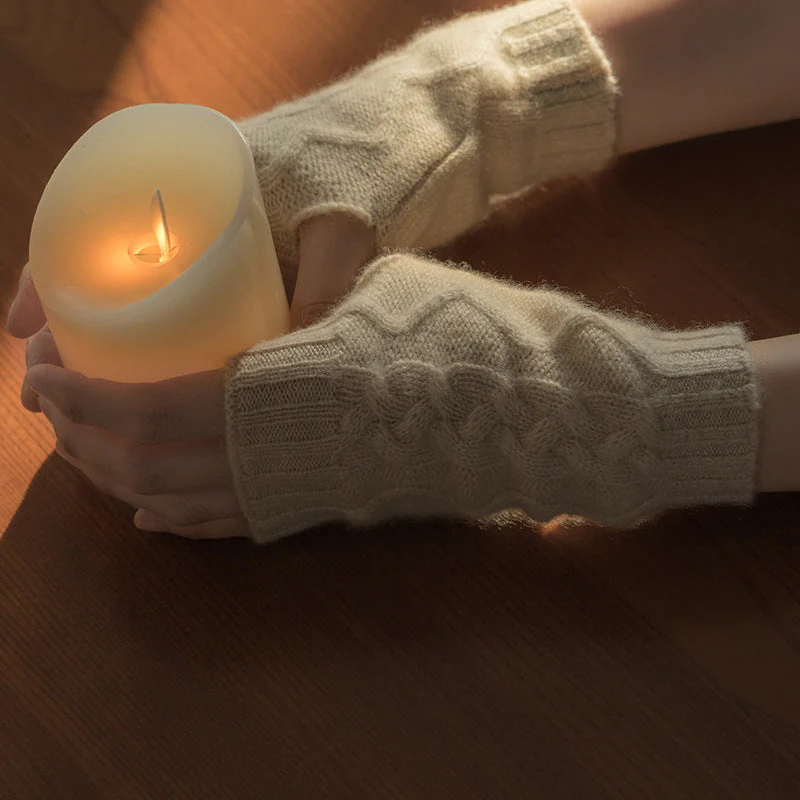 Cashmere Autumn And Winter Half Finger Twist Gloves - Image 6