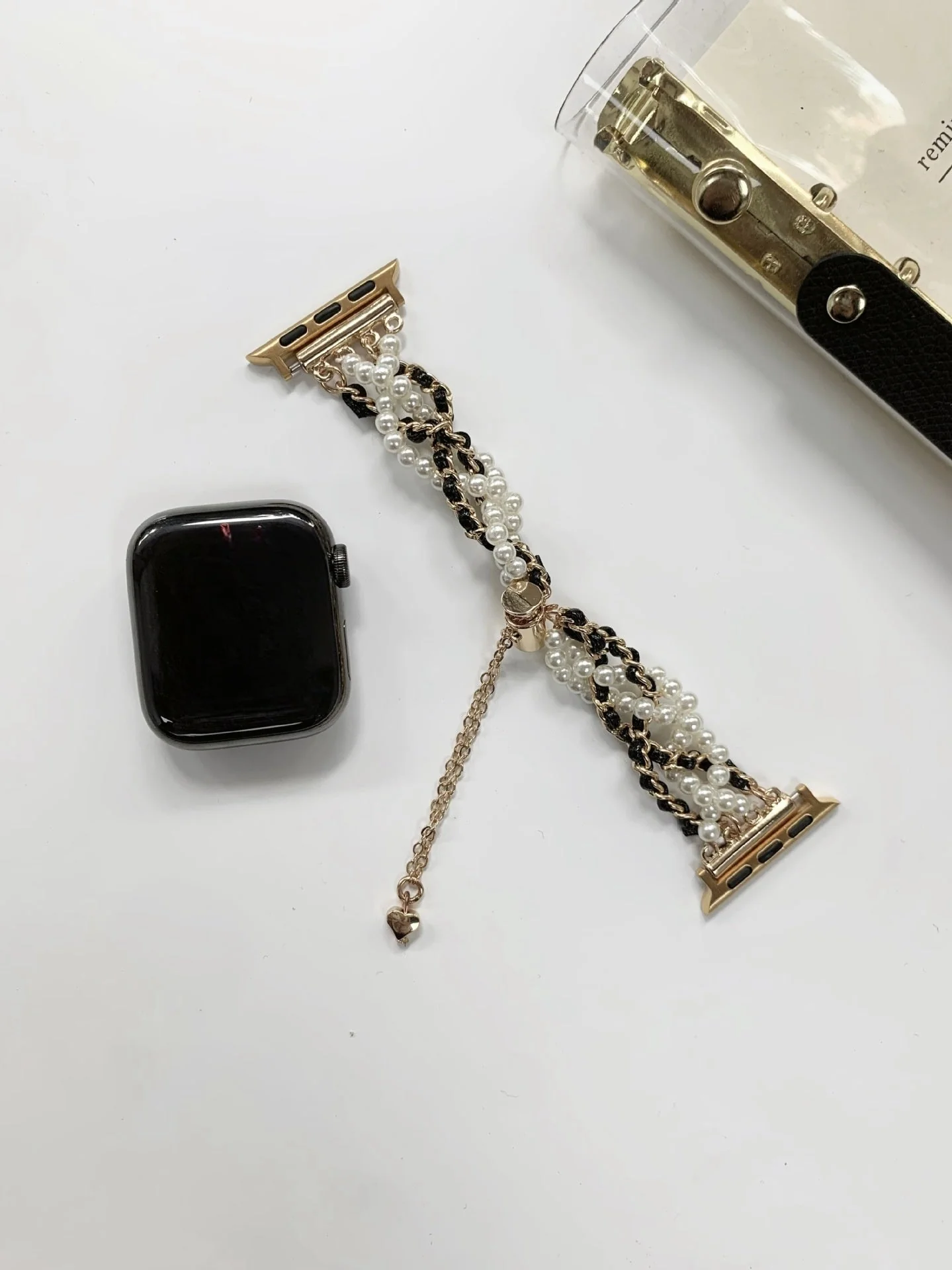 Casual Classic Style Leather Fabric Pearl Chain - Image 11