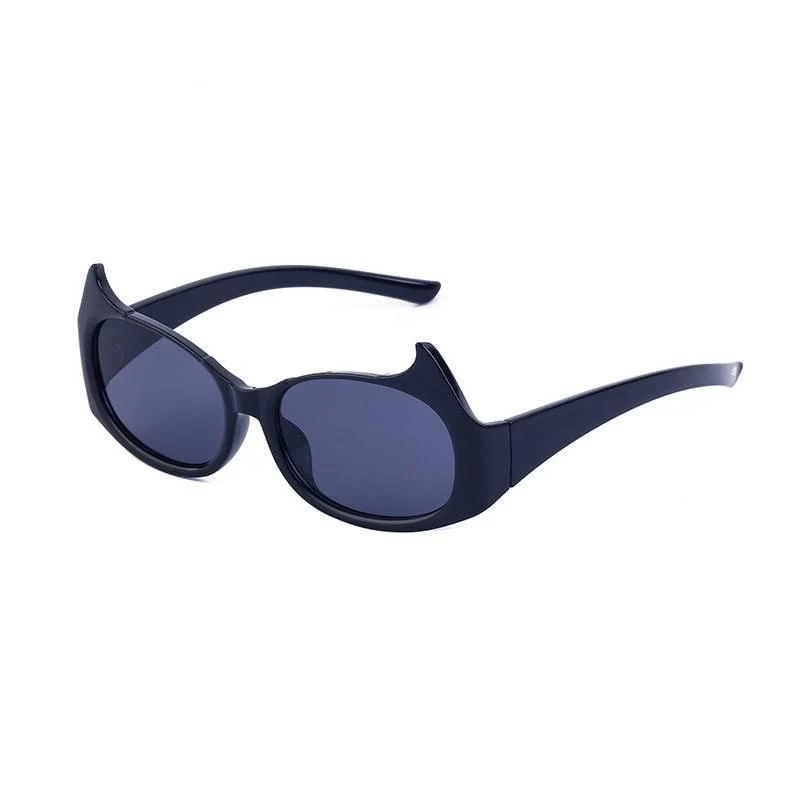 Cat Eye Luxury Sunglasses - Image 3