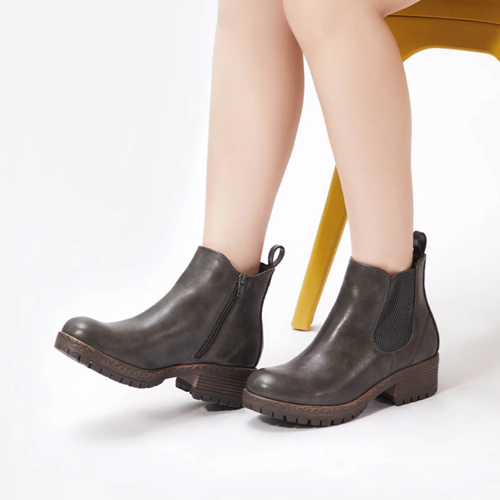 Low Heel Vintage Style Chelsea Ankle Booties - Image 7