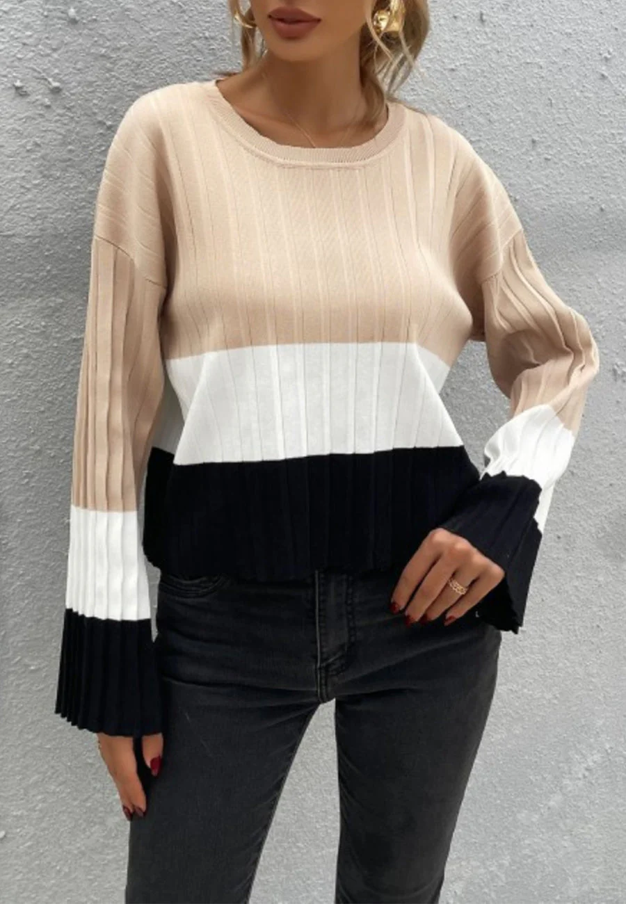 Color Block Textured Sweater - Image 3
