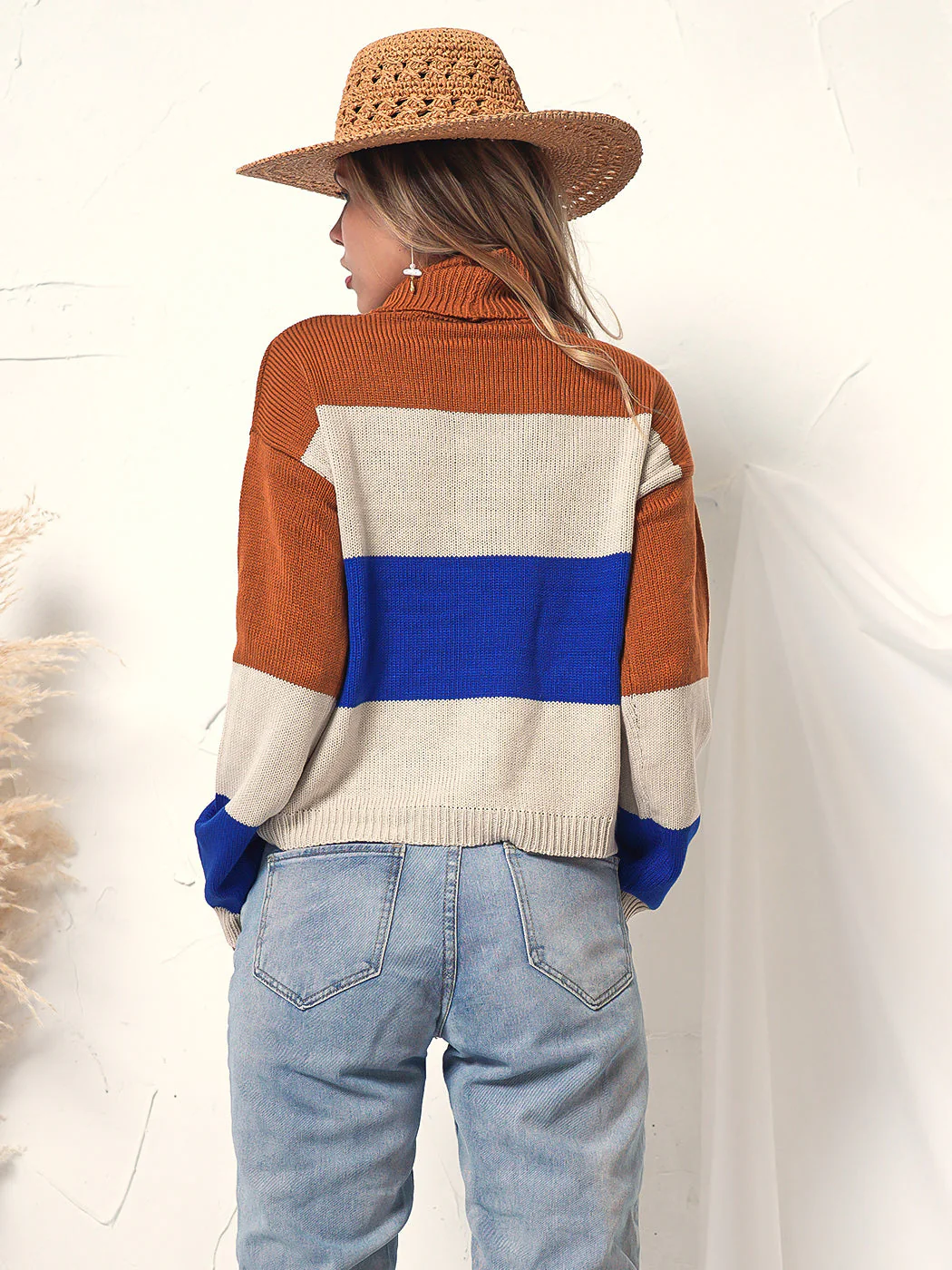 Color Blocked Cozy Sweater - Image 7