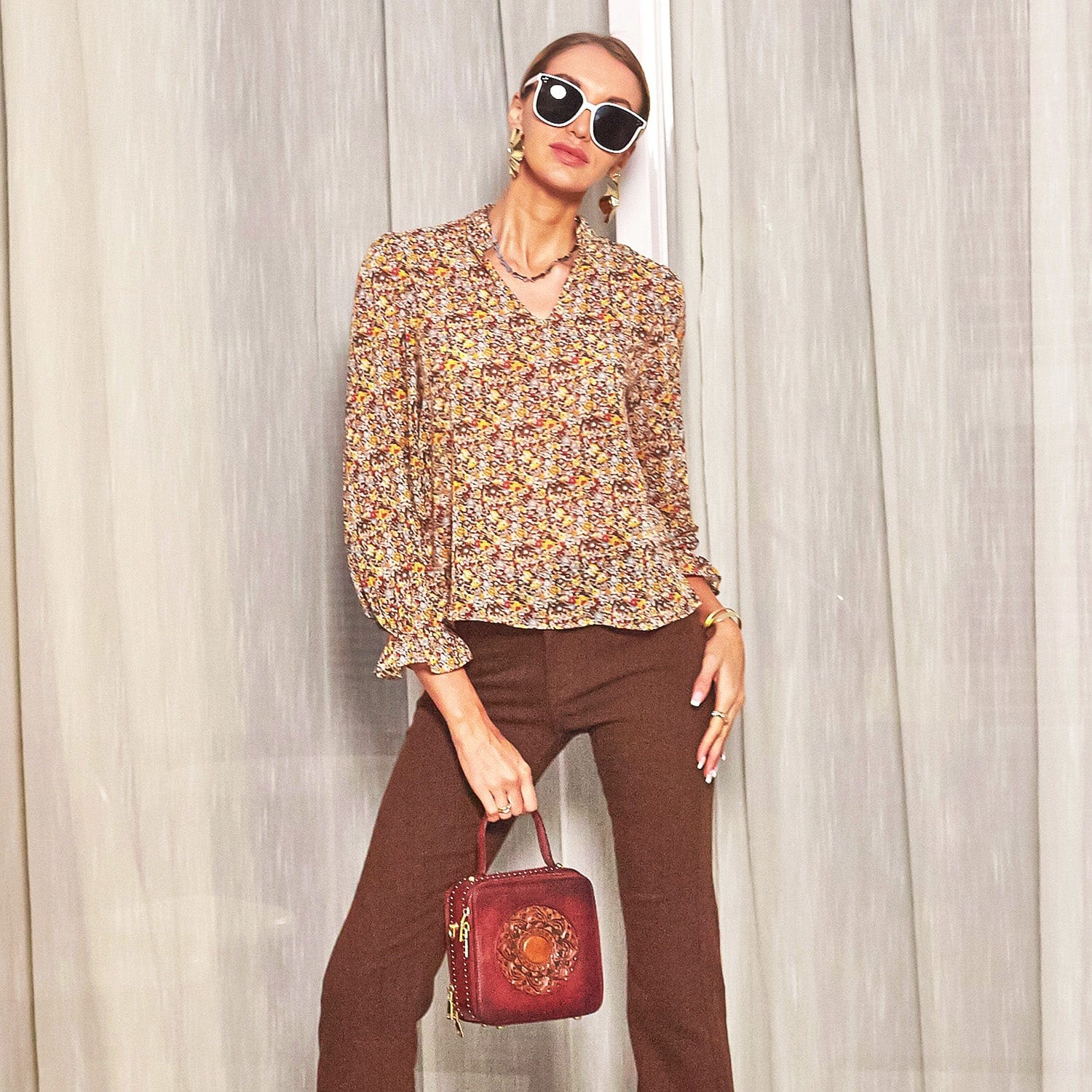Colorful Floral Print Blouse - Image 3