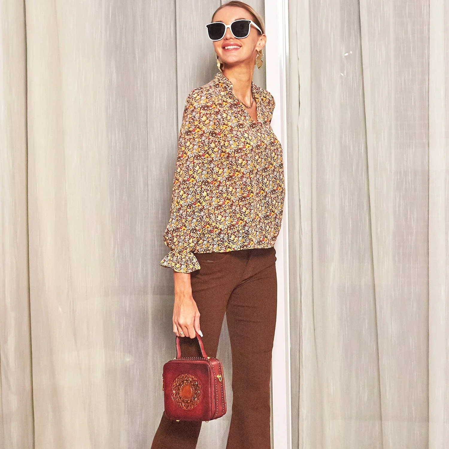 Colorful Floral Print Blouse - Image 4
