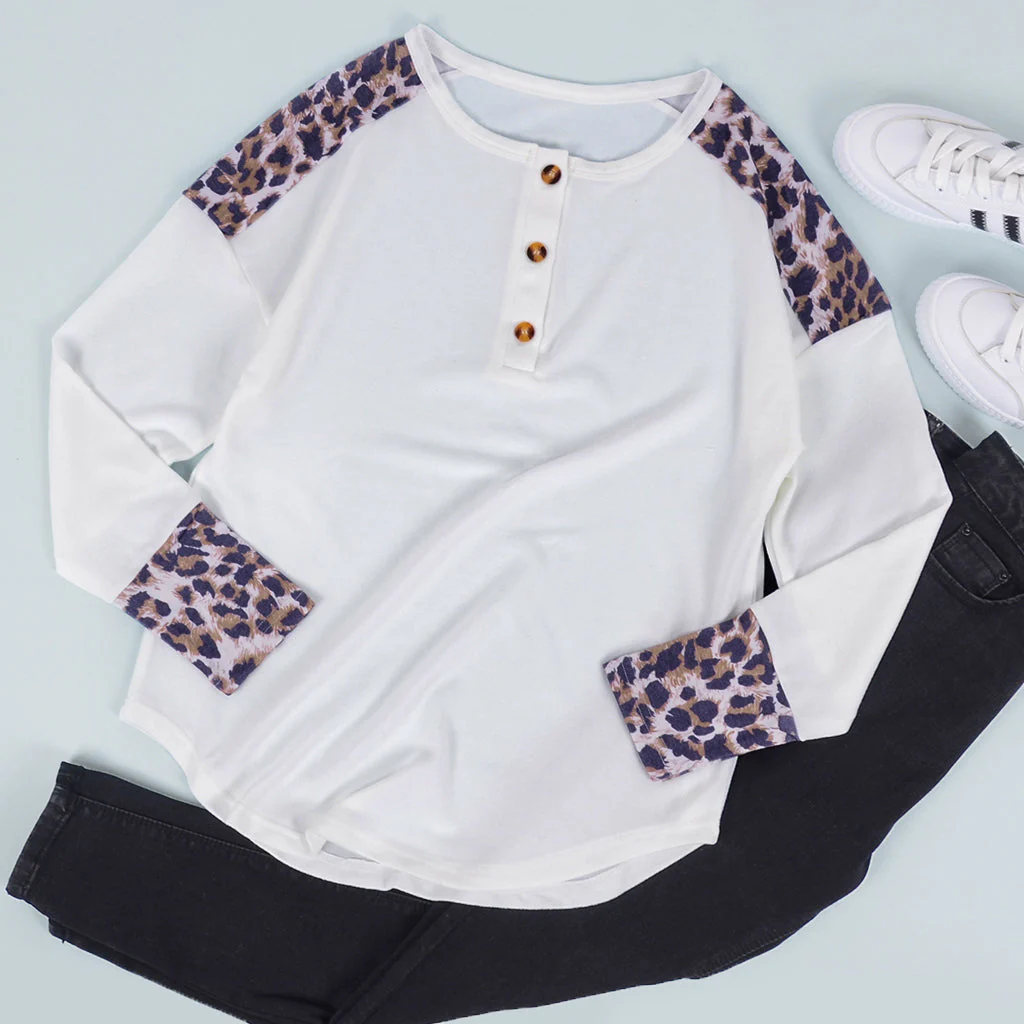 Contrast Leopard Print Detail Top - Image 4