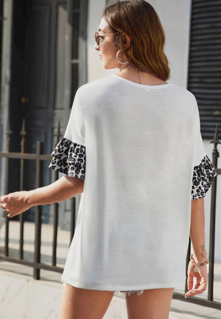 Contrast Leopard Print Tee - Image 10