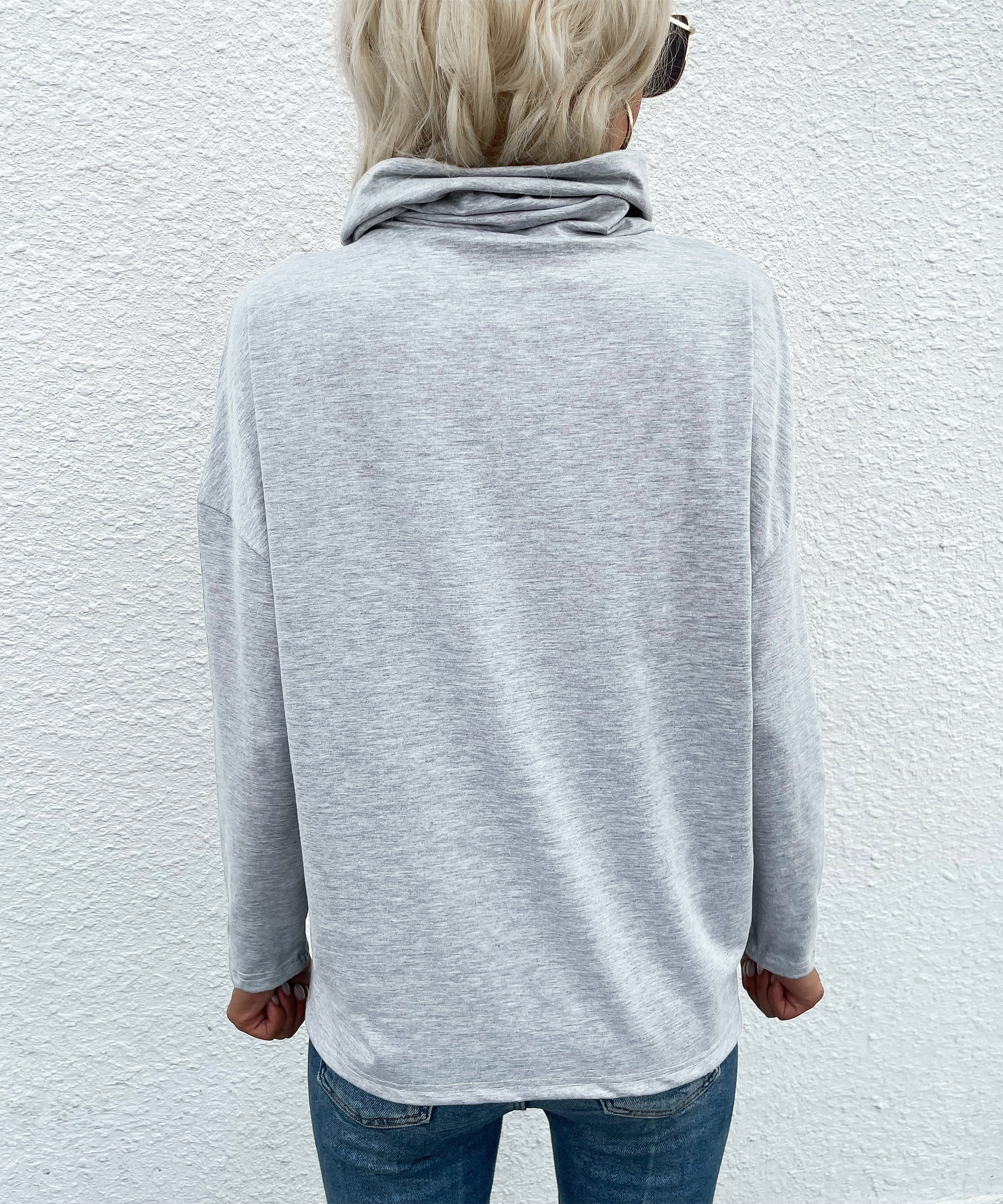 Cowl Turtleneck Color Block Sweater - Image 5