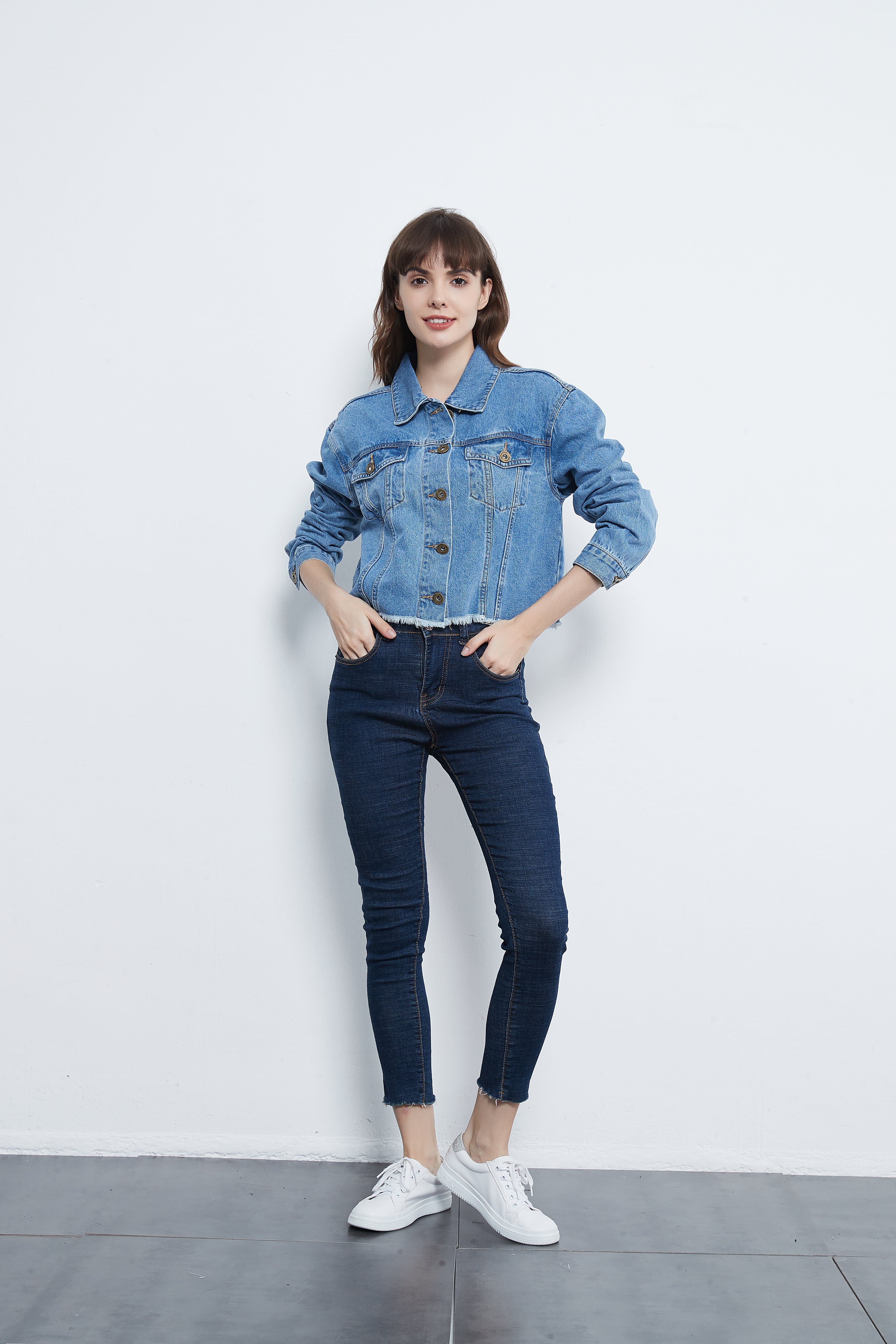 Cropped Premium Denim Jacket - Image 4