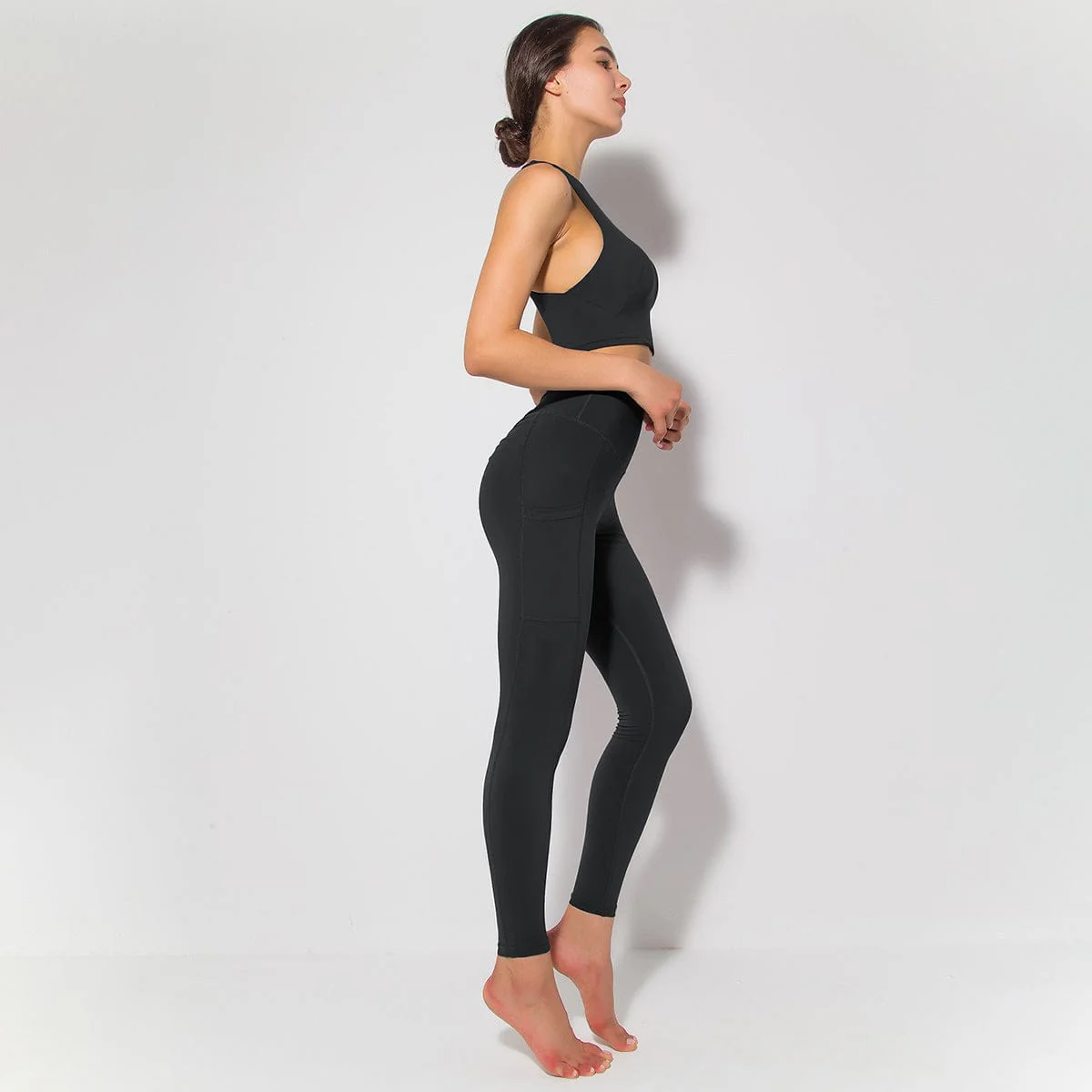 Cross Back Sports Bra & Sculpting Leggings Set - Image 4