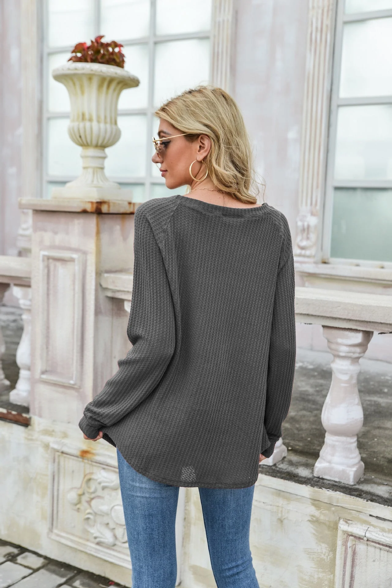 Cross Stitching Textured Pullover - Image 44