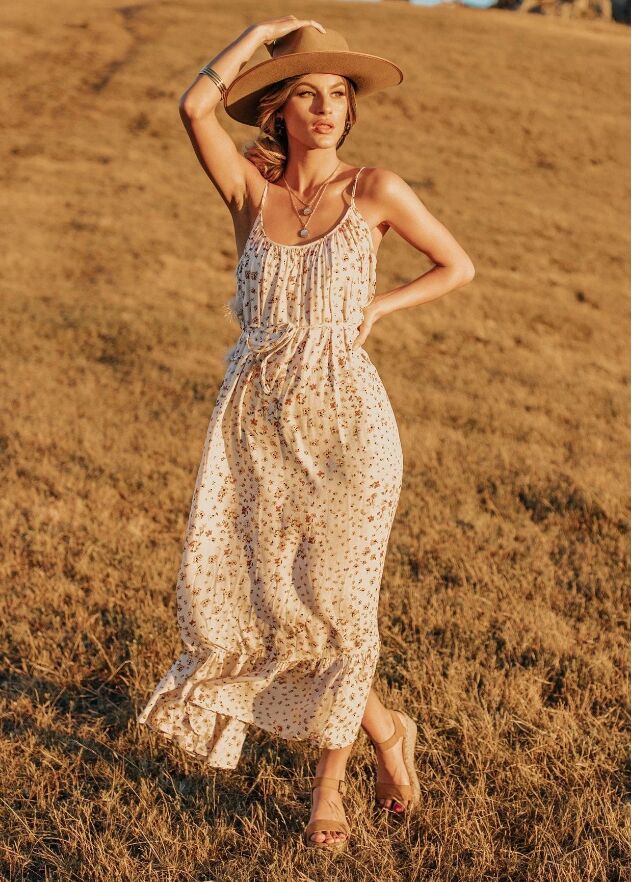 Dainty Floral Pattern Maxi - Image 2