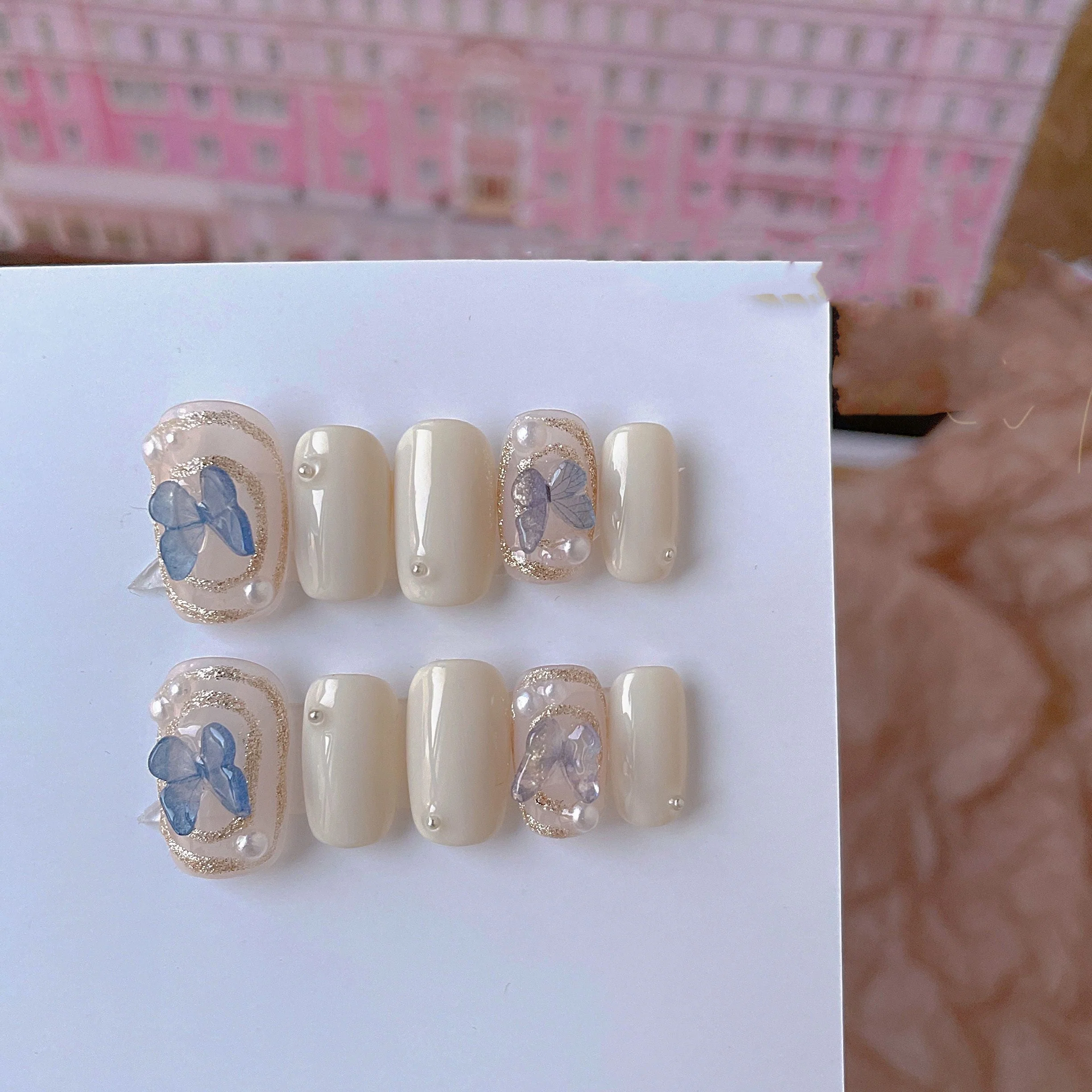Detachable Butterfly Pearl Nail Patch - Image 4