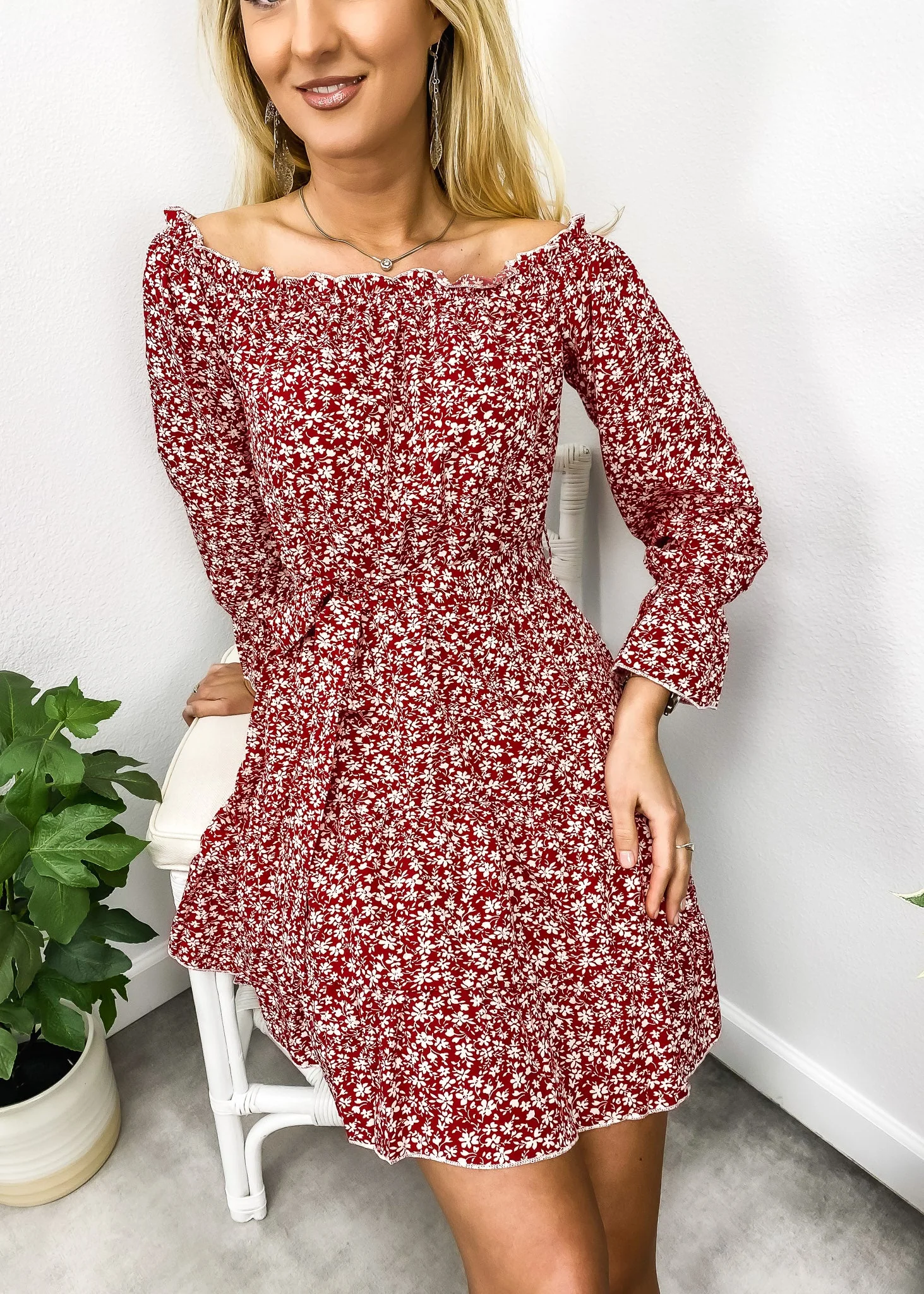 Ditsy Floral Off-Shoulder Dress - Image 4