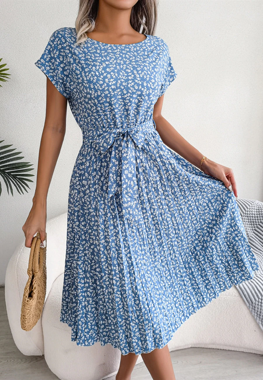Ditsy Floral Print Pleated Dress - Image 11