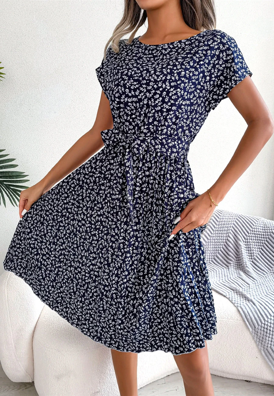 Ditsy Floral Print Pleated Dress - Image 16