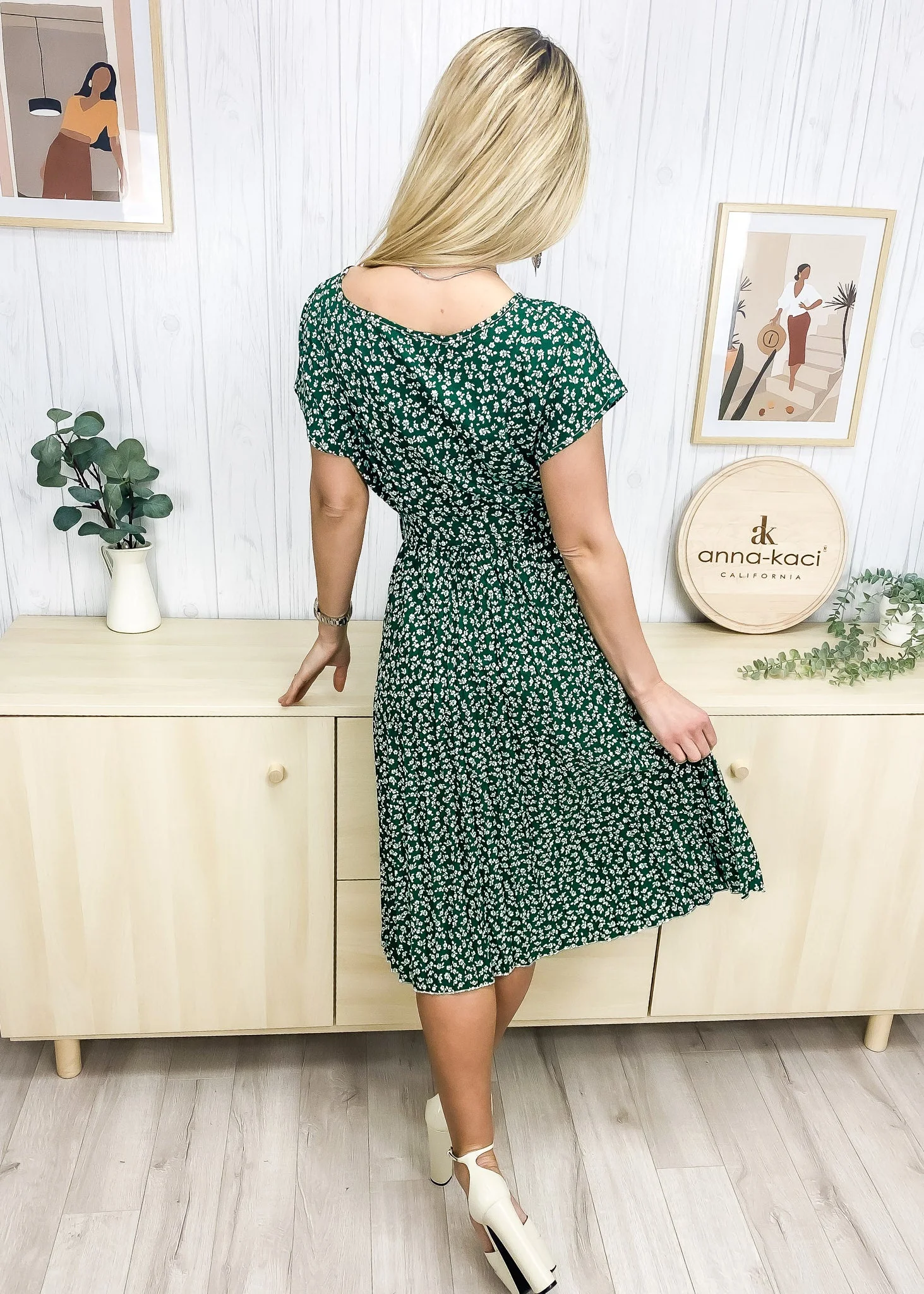 Ditsy Floral Print Pleated Dress - Image 2
