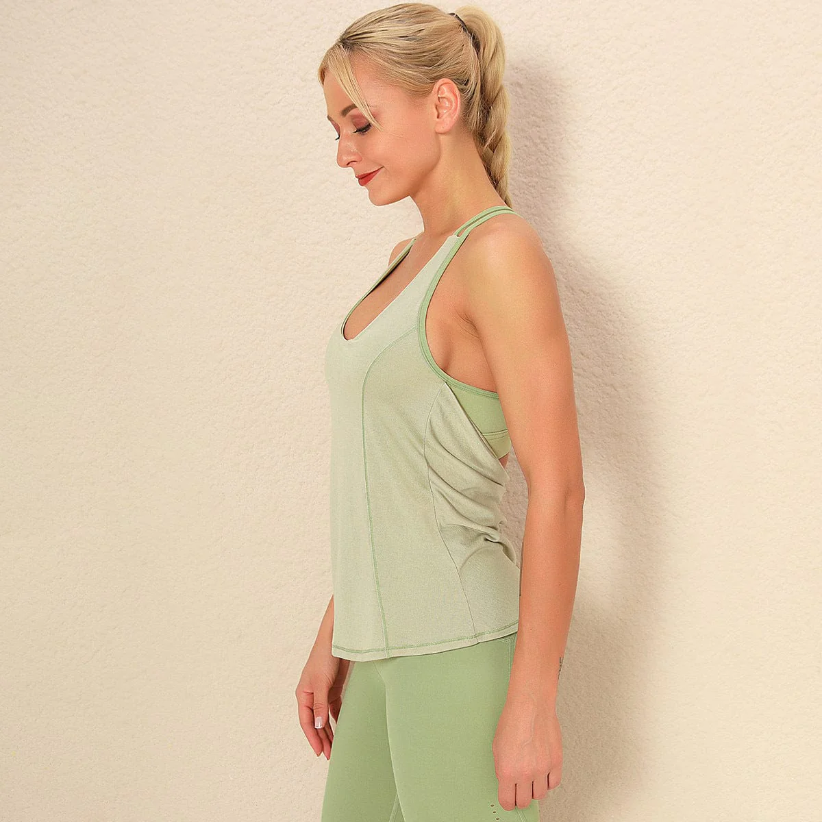 Double Lined Sleeveless Tank Top - Image 3