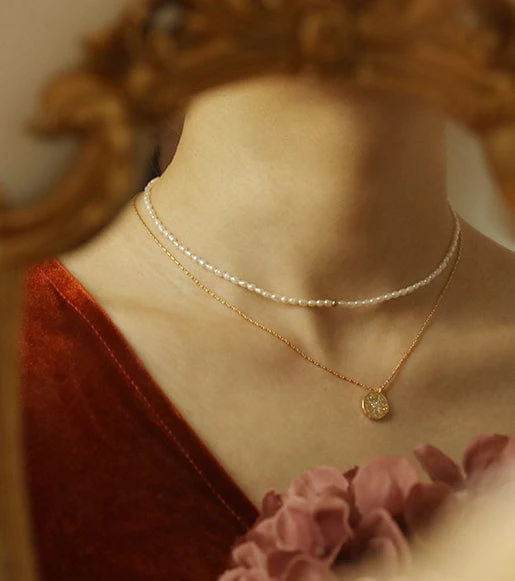 Elegant Pearl Beaded Collarbone Necklace