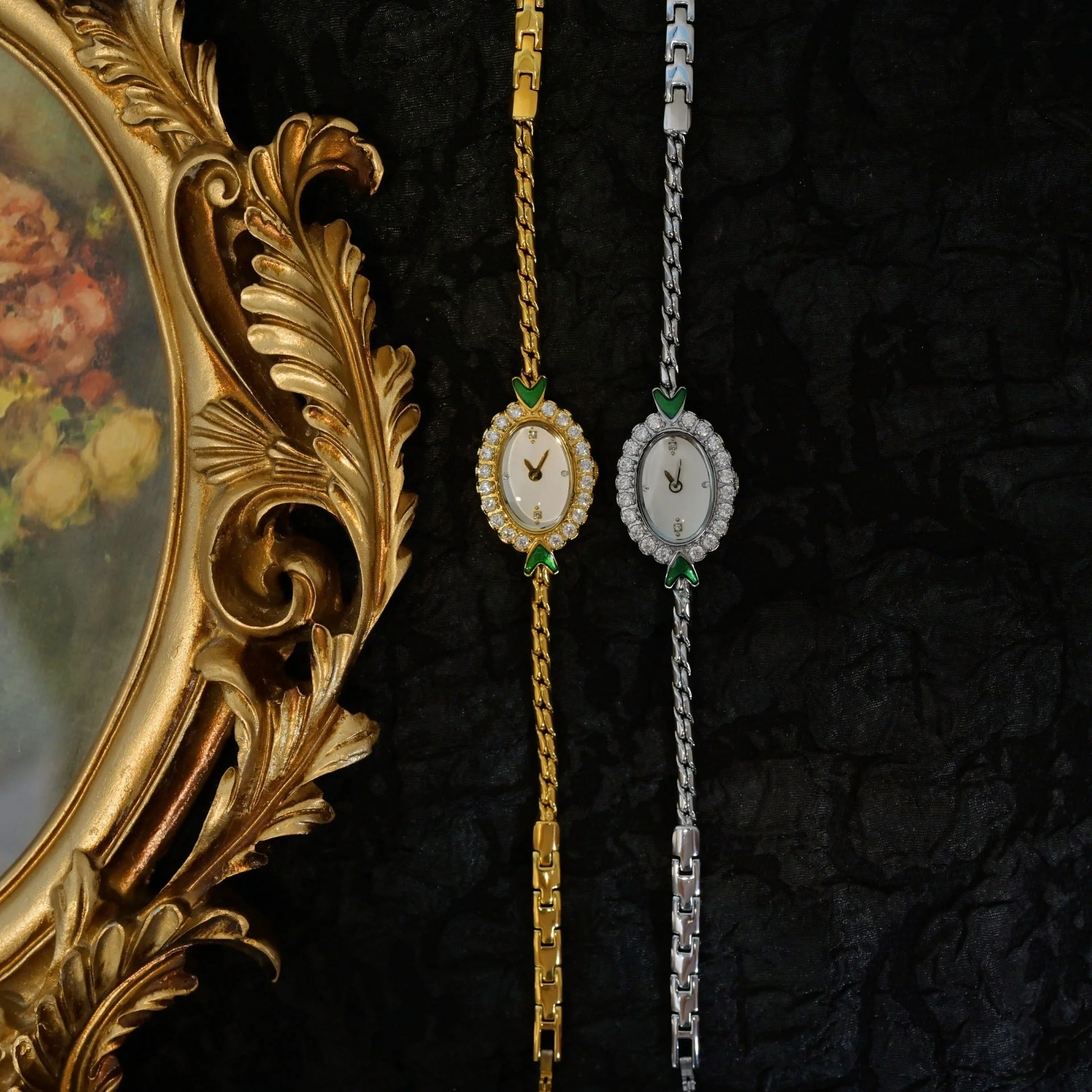 European Small Gold Watch Handmade Inlaid Rhinestone Middle Ancient - Image 3