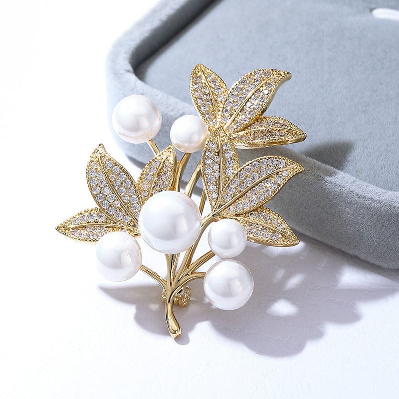 Fall Leaves Brooch with Pearls and Clear Crystals - Image 4