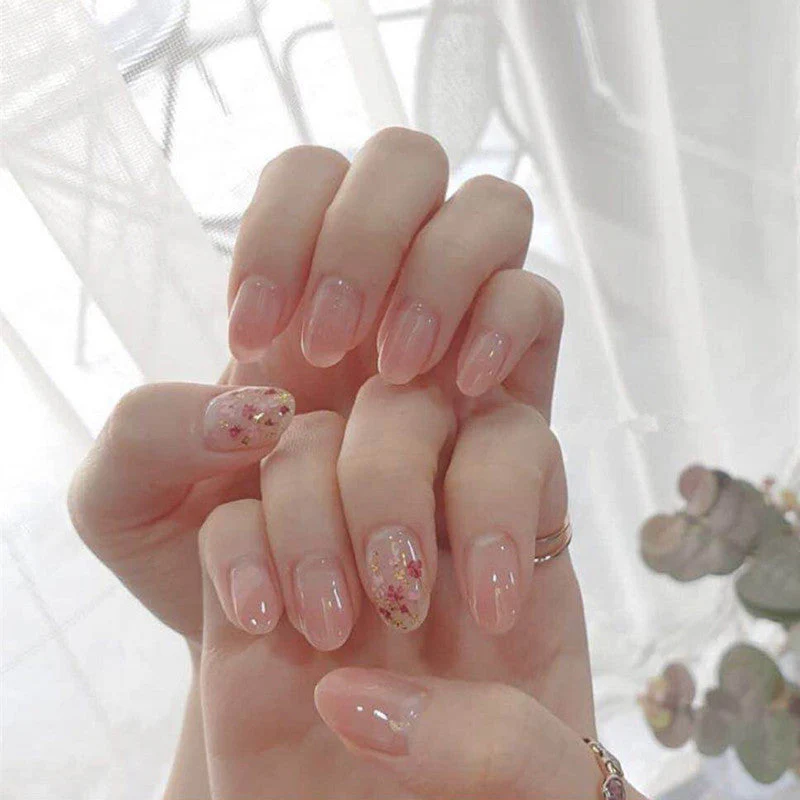 Finished product of phototherapy with fake nail patch - Image 2