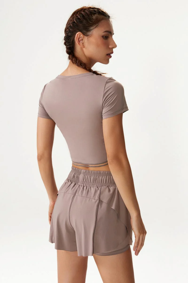 Fitted Cropped Mesh Trim Tee - Image 5