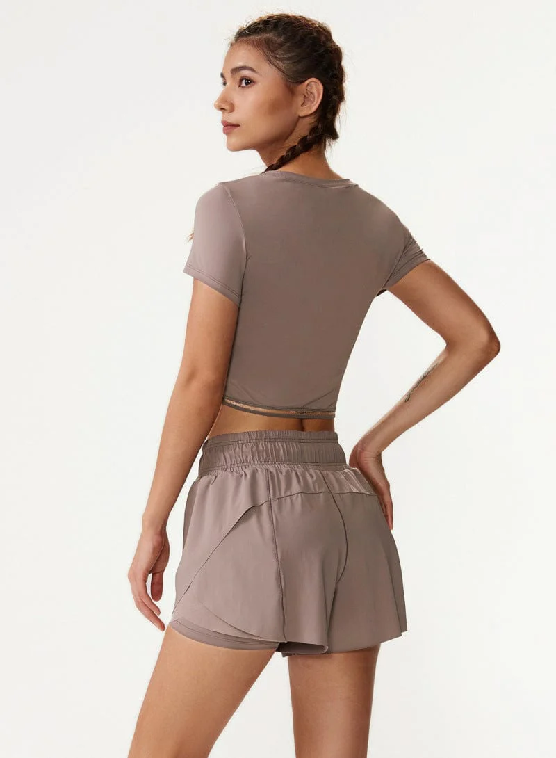 Fitted Cropped Mesh Trim Tee - Image 7