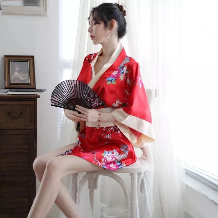 Floral Japanese Kimono Bathrobe in 3 Variations - Image 5