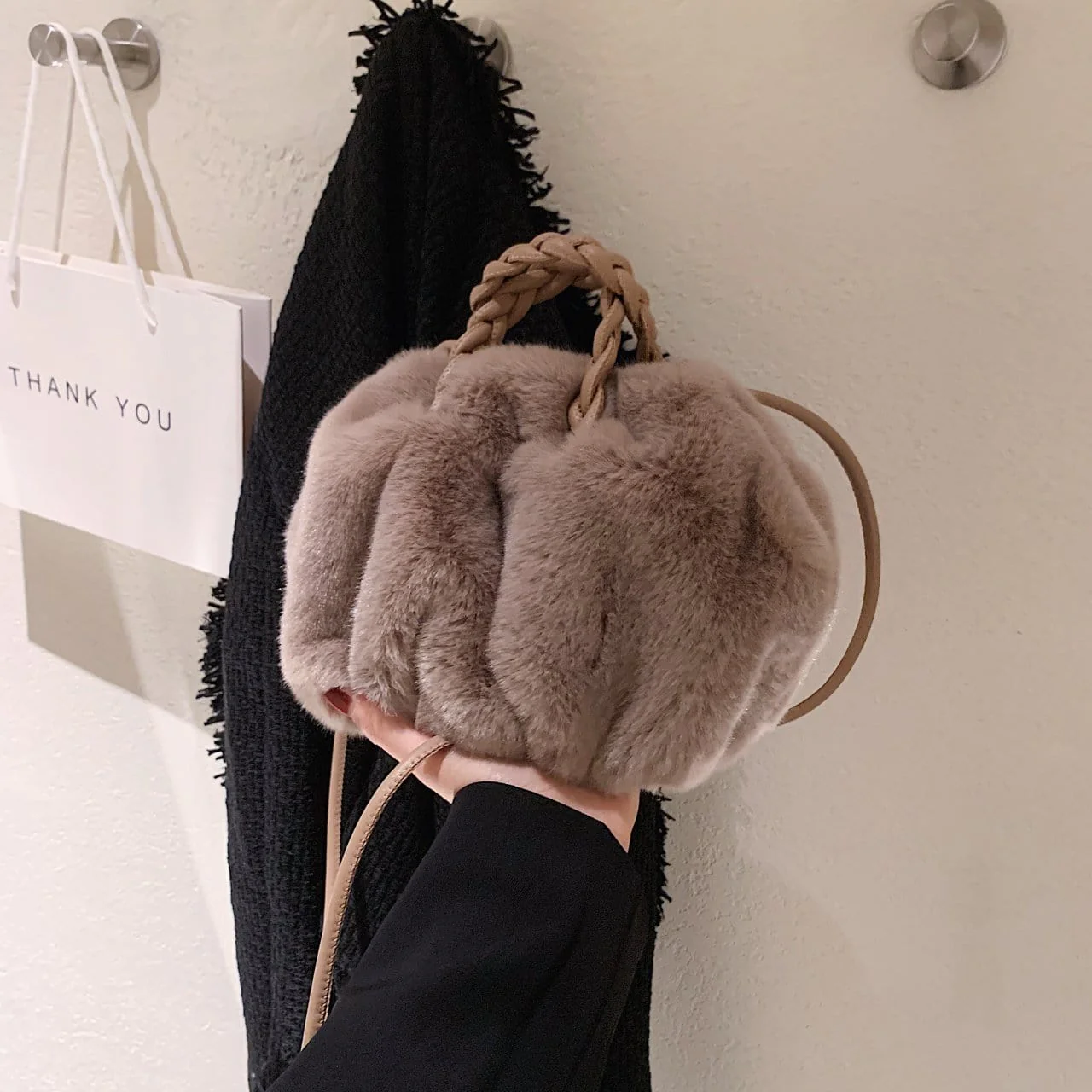 Fluffy Braided Handle Bag - Image 7