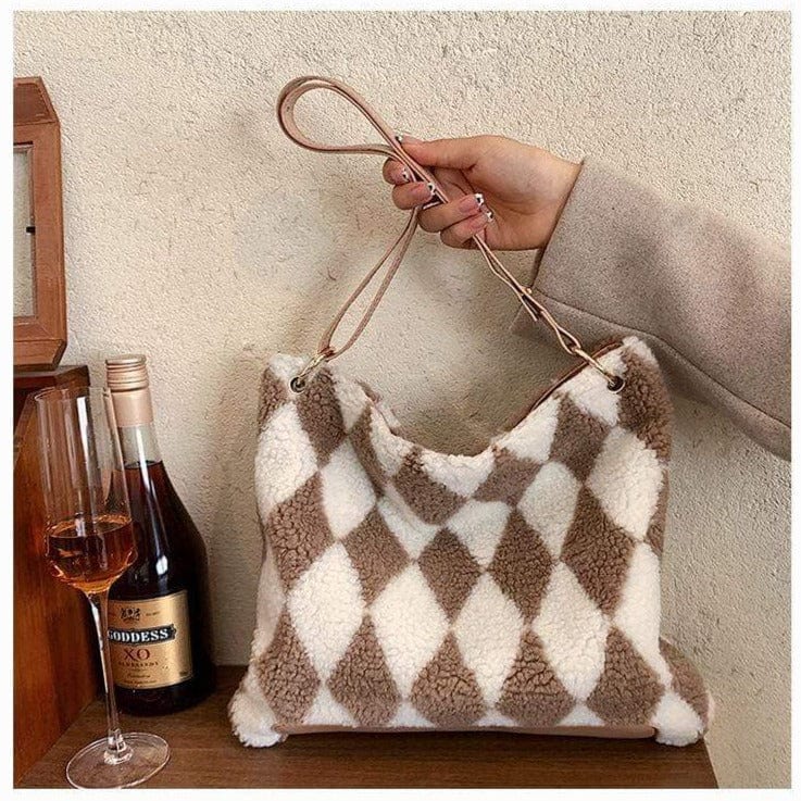 Fluffy Diamond Pattern Bag - Image 2