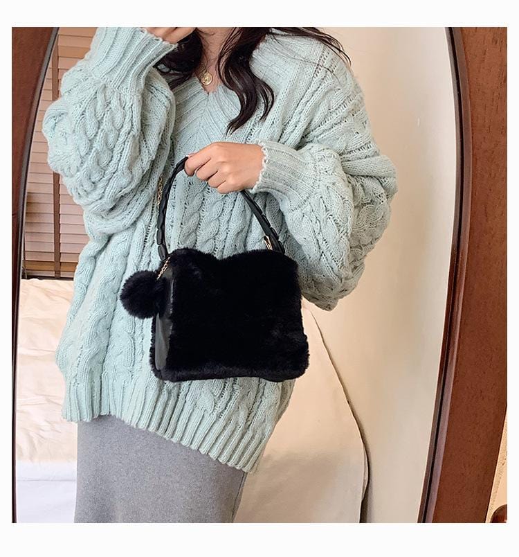 Fluffy Pompom Hand Bag - Image 8