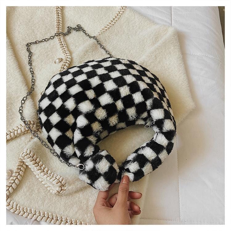 Fluffy Round Hand Bag - Image 11