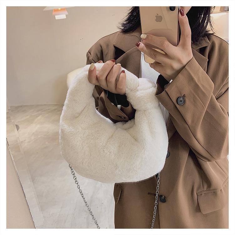 Fluffy Round Hand Bag - Image 3