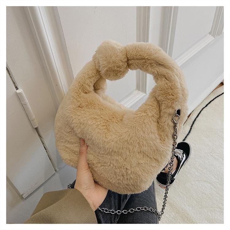 Fluffy Round Hand Bag - Image 9