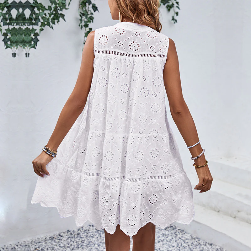 French Pastoral Style White Loose Straight Dress - Image 4