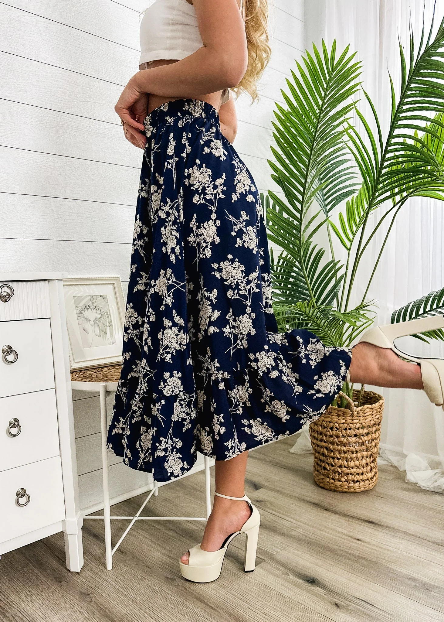 Gartered Floral Print Midi Skirt - Image 3