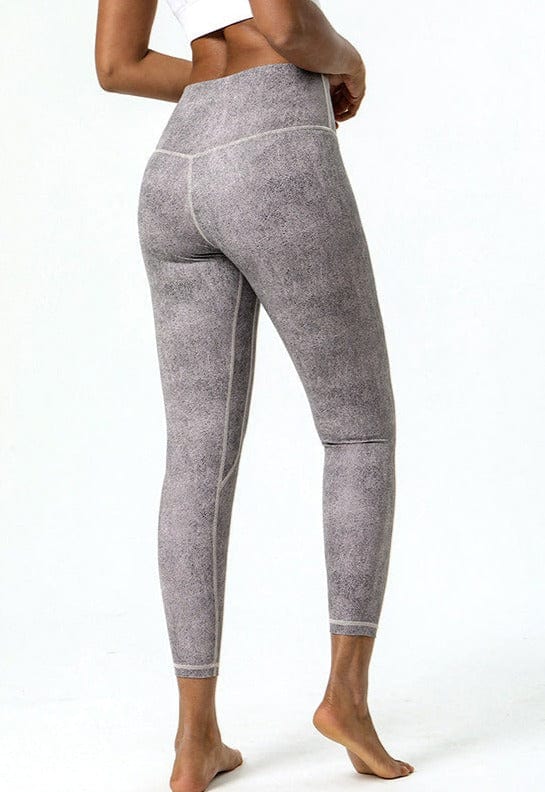Glossy & Shiny High Rise 7/8 Leggings - Image 10