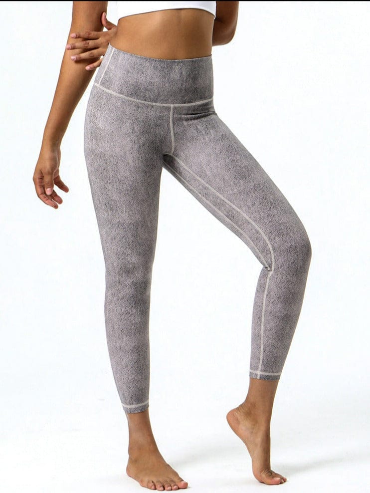 Glossy & Shiny High Rise 7/8 Leggings - Image 8