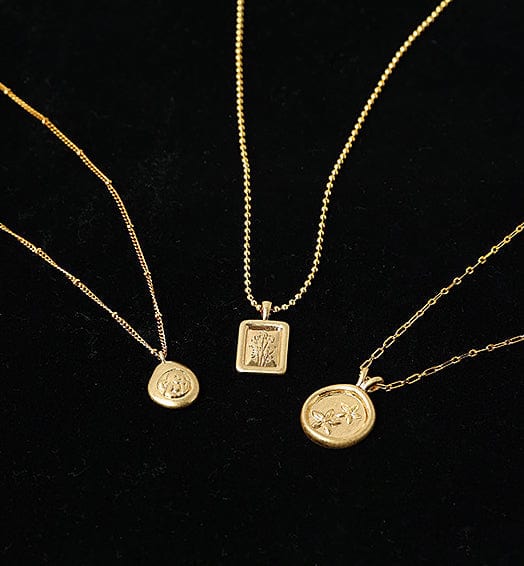 Gold Coin Pendant Chain Necklace - Image 3