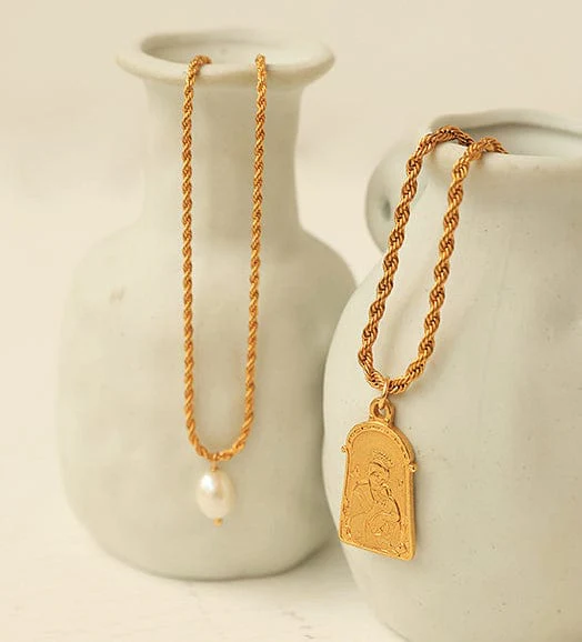 Gold Necklace with Pearl or Embossed Pendant - Image 2
