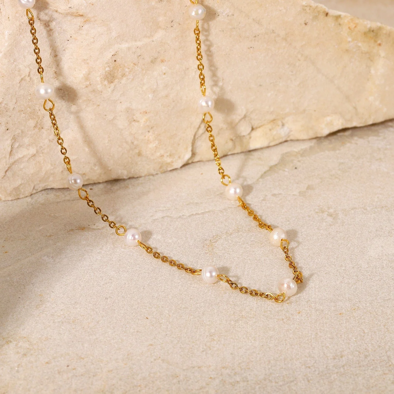 Gold Pearl Beaded Necklace - Image 4