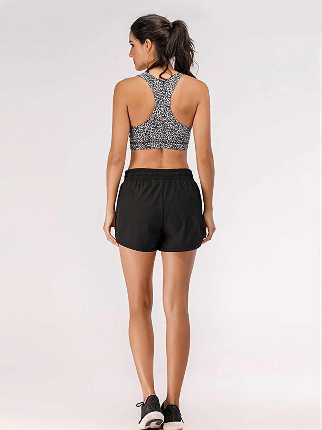Gym Athletic Shorts Quick Dry Loose Running Shorts - Image 3