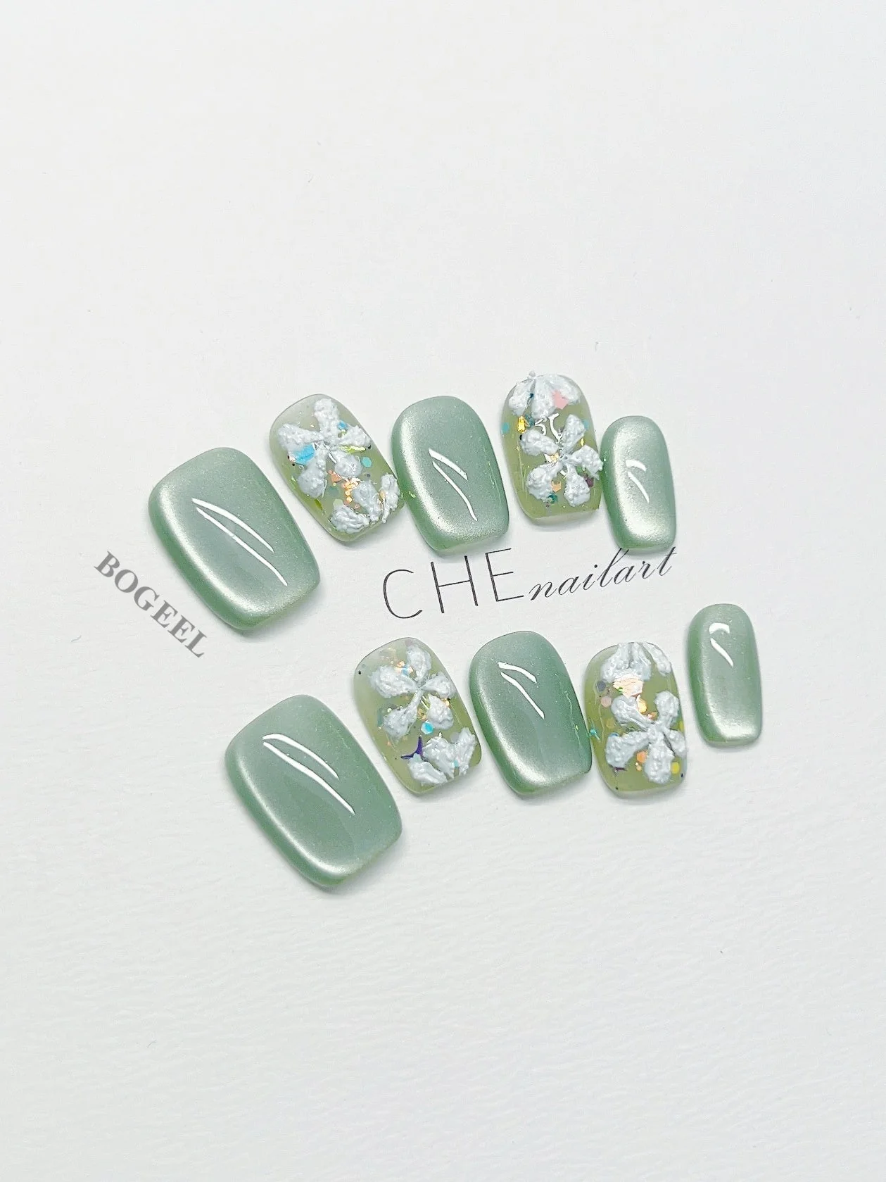 Hand-worn Nail Green Cat's Eye Three-dimensional Embossed Flowers - Image 3