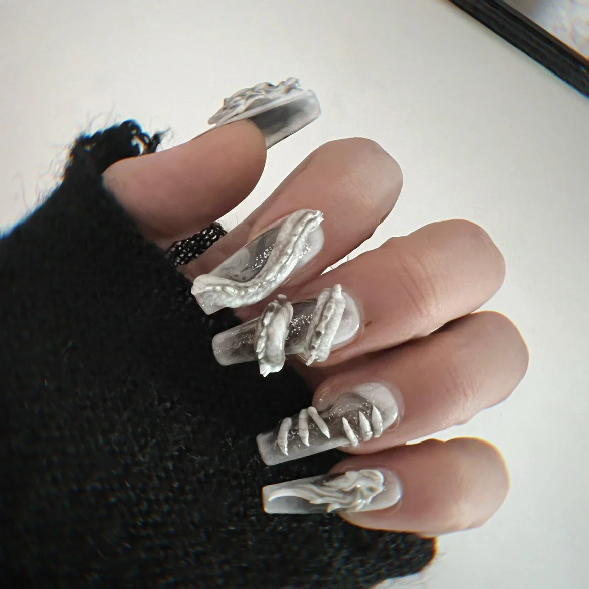 Hand-worn National Style Nail Art Dragon's Biography Chinese Style Fake Nails Nail Stickers - Image 7