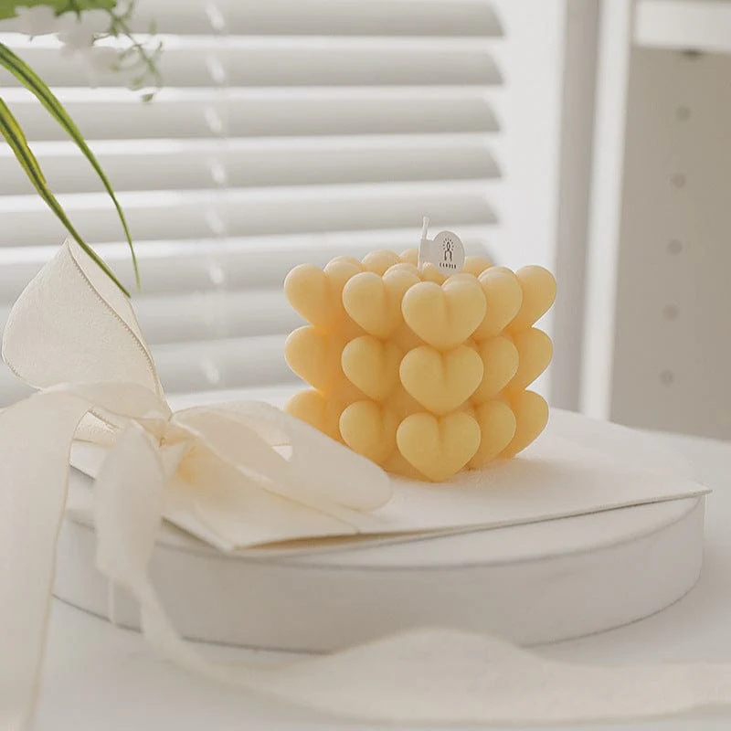 Heart Bubbles Cube Candle - Image 9
