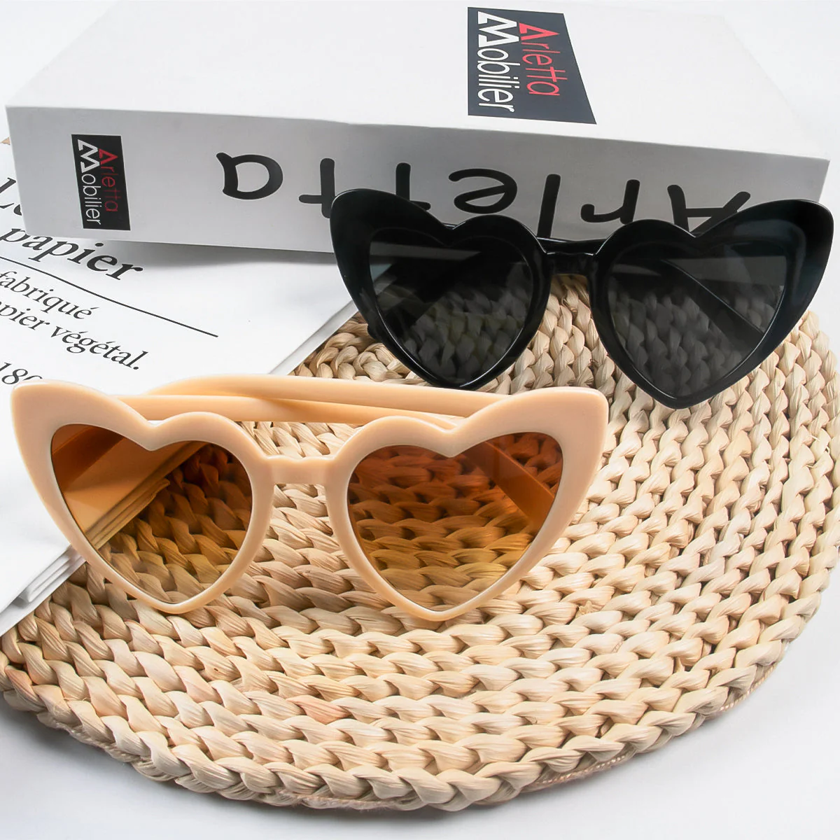 Heart-Shaped Cat Eye Sunglasses for Women - Image 10