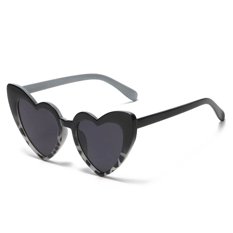Heart-Shaped Rhinestone Cat Eye Y2K Sunglasses - Image 4
