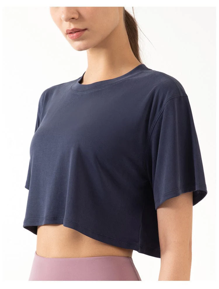 High Neck Cropped Boxy Fitness Tee - Image 3